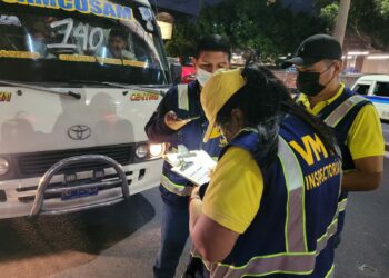 VMT multa a ruta 140 por incremento ilegal del pasaje