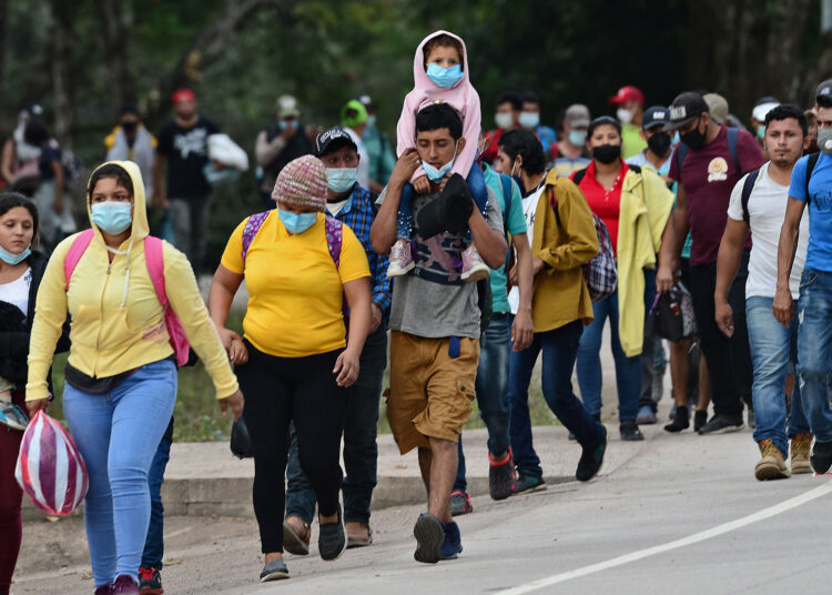 Guatemala atenta ante posible nueva caravana migrante hacia Estados Unidos