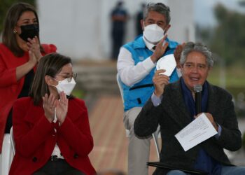 Ecuador puso fin al uso obligatorio de mascarillas