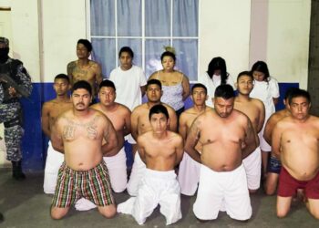 Más de 15 pandilleros fueron capturados en colonias y barrios de San Salvador