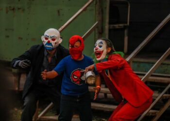 (FOTOS) Salvadoreños disfrutan del CIFCOMIC