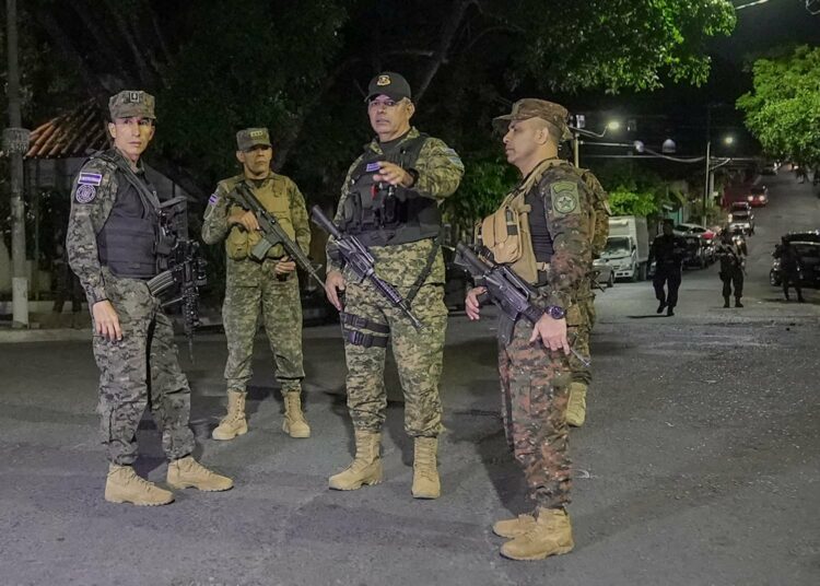 Fuerza Armada brinda seguridad en diferentes rutas del transporte colectivo