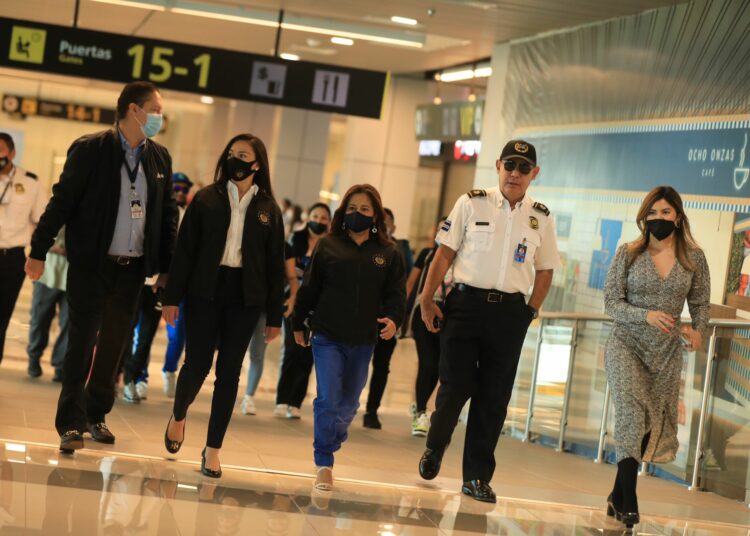 Gabinete de Turismo presenta proyecciones y plan para vacaciones de Semana Santa