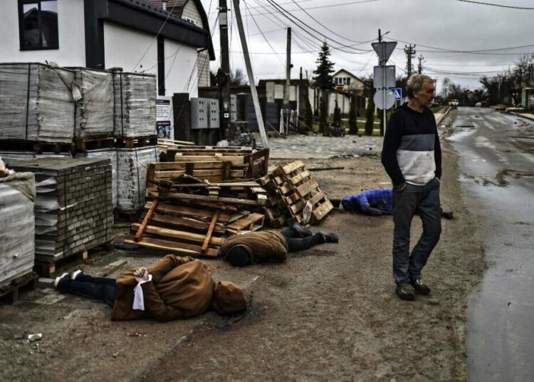 Ucrania pide misión de CPI por masacre de Bucha