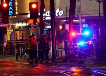 Al menos seis personas murieron y otras diez resultaron heridas en tiroteo en Sacramento, California