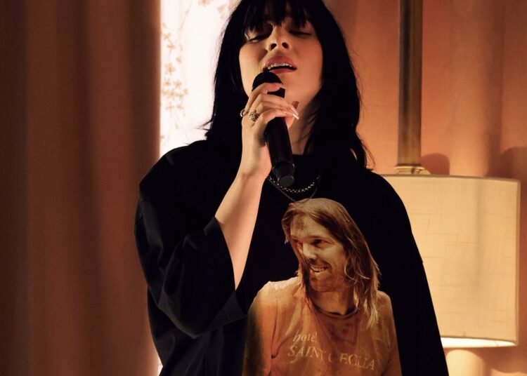 (VIDEO) Billie Eilish realizó un tributo al baterista Taylor Hawkins de los Foo Fighters