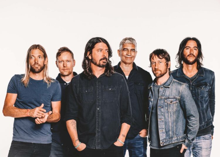 Con 3 nuevos premios, Foo Fighters se convierten en los máximos ganadores estadounidenses en la historia de la gala