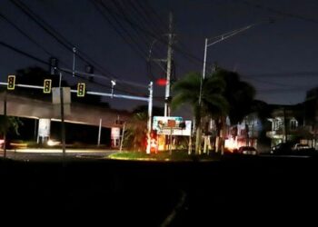Puerto Rico sufrió un apagón masivo por un incendio en una central eléctrica