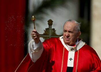 El papa pide una “tregua de Pascua” para lograr la paz en Ucrania