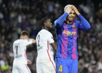 Barcelona dice adiós a la Europa League; Leipzig, Eintracht, Rangers y West Ham clasificados