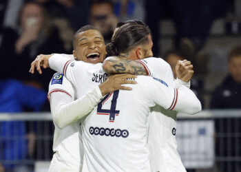El PSG goleó al Angers y quedó a un paso del título de la Ligue 1