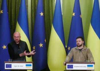 UE hará “todo lo posible” para que Ucrania “gane la guerra”