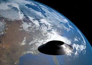 Científicos británicos advierten que la NASA puede provocar una invasión extraterrestre