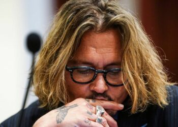 Duro relato de la adicción de Johnny Depp en el juicio contra Amber Heard