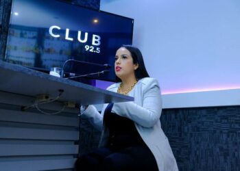 Diputada Marcela Pineda asegura que salvadoreños decidirán si se prorroga o no el régimen de excepción