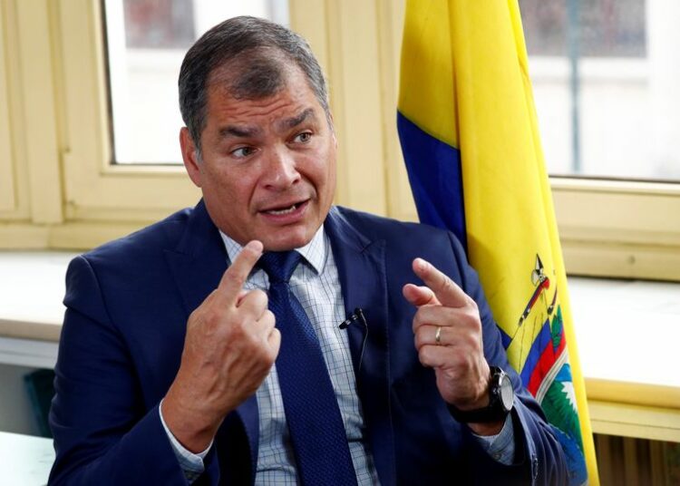 Justicia de Ecuador pide extradición de expresidente Rafael Correa