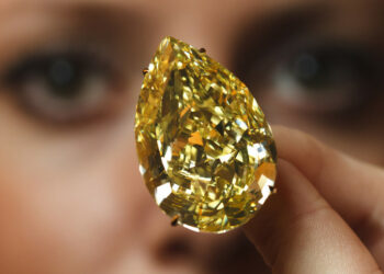 EE.UU. sancionó a una empresa de construcción naval rusa y a la mayor productora de diamantes del mundo