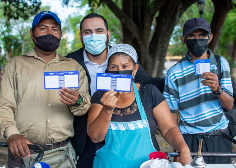 «Esta semana de vacación continúa la vacunación contra el COVID-19»: Ministro de Salud
