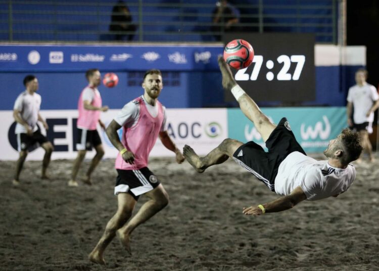 Técnico de Alemania ve a la Selecta como favorito para el juego de esta noche en El Salvador Beach Soccer Cup 2022