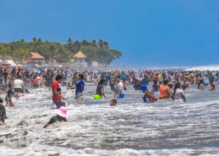 Salvadoreños disfrutaron periodo vacacional gracias a medidas de seguridad implementadas por el Gobierno del Presidente Bukele