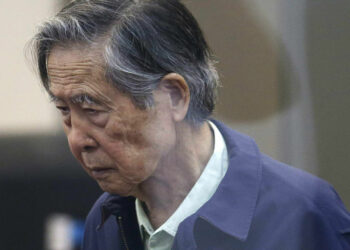 Hospitalizan a expresidente peruano Alberto Fujimori tras sufrir «descompensación»