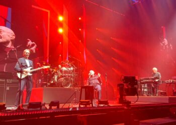 Phil Collins y Genesis se despidieron de los escenarios en Londres