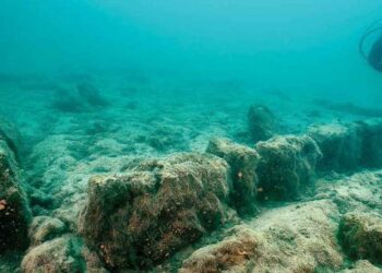 Finaliza la exploración de una antigua ciudad maya sumergida en un lago de Guatemala