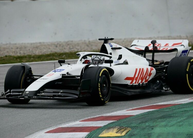 Crece la polémica contra los “Ferrari blancos” de Haas en la Fórmula 1