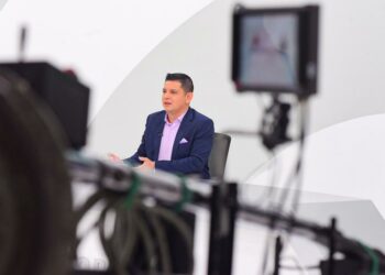 Diputado José Urbina: «Quijano y Parker dejaron la puerta abierta para el tráfico de órganos»