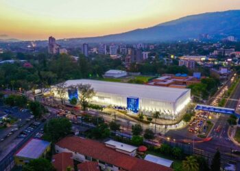 Se cumple un año de funcionamiento del Megacentro de Vacunación