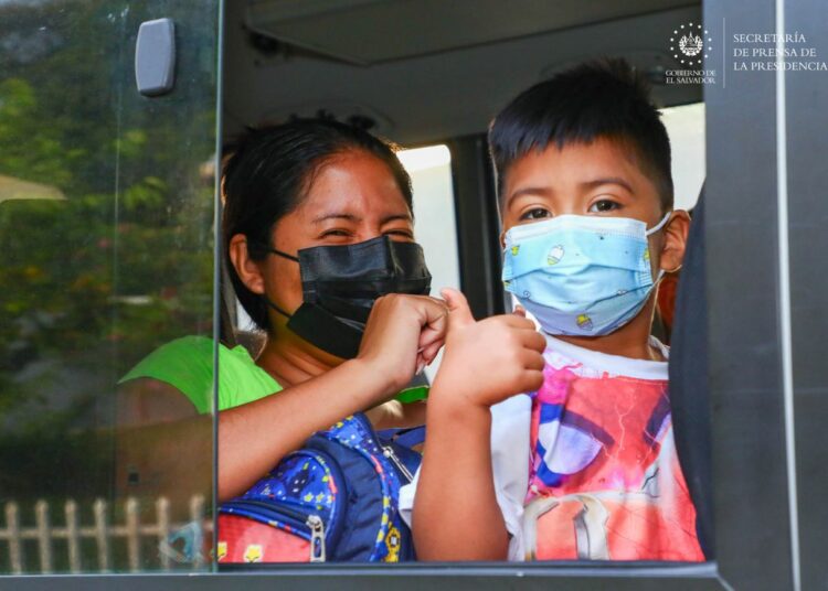 Director del VMT, Raúl López, verificó normalidad en el recorrido de las rutas 42 y 152