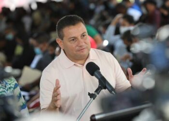 Ministro Rolando Castro pide a autoridades investigar a dirigente del sindicato del Órgano Judicial