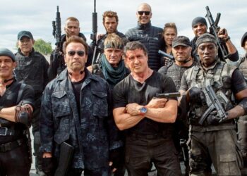 The Expendables revela a los protagonistas de la nueva entrega con un masivo póster