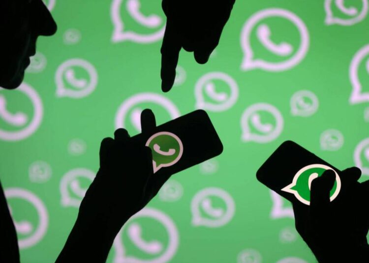 WhatsApp limitará el reenvío de mensajes en grupos
