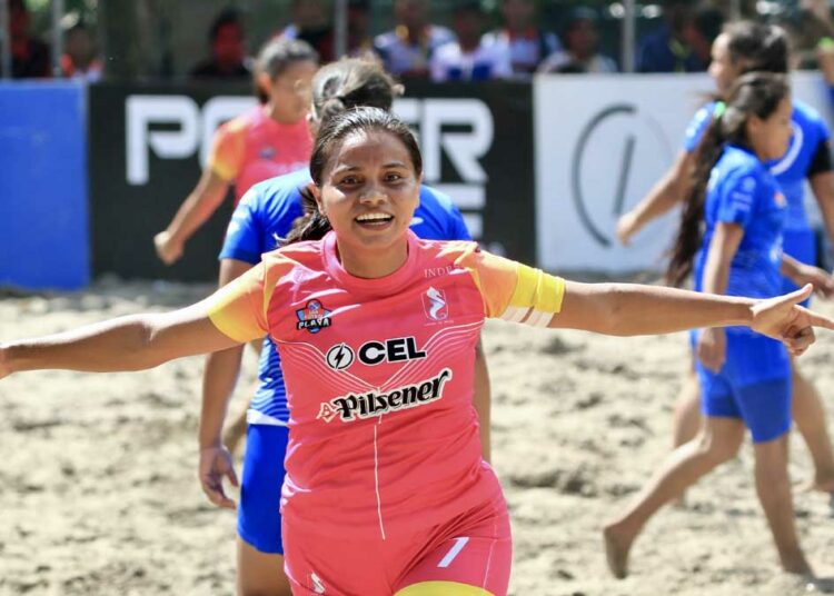 Corral de Mulas impone su ritmo en el grupo B femenino