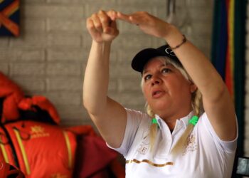 «Estando en la cumbre me acordé que siempre dije que lo haría por las niñas y las mujeres del país»: Alfa Karina Arrué