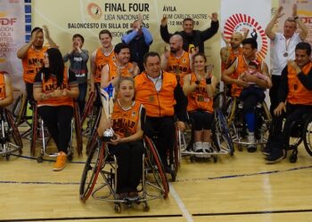 Una compañía aérea pierde las sillas de ruedas de los campeones de Europa de baloncesto