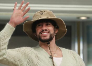 Bad Bunny se estrenará como comentarista en un partido de baloncesto en Puerto Rico
