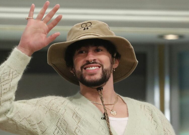 Bad Bunny se estrenará como comentarista en un partido de baloncesto en Puerto Rico