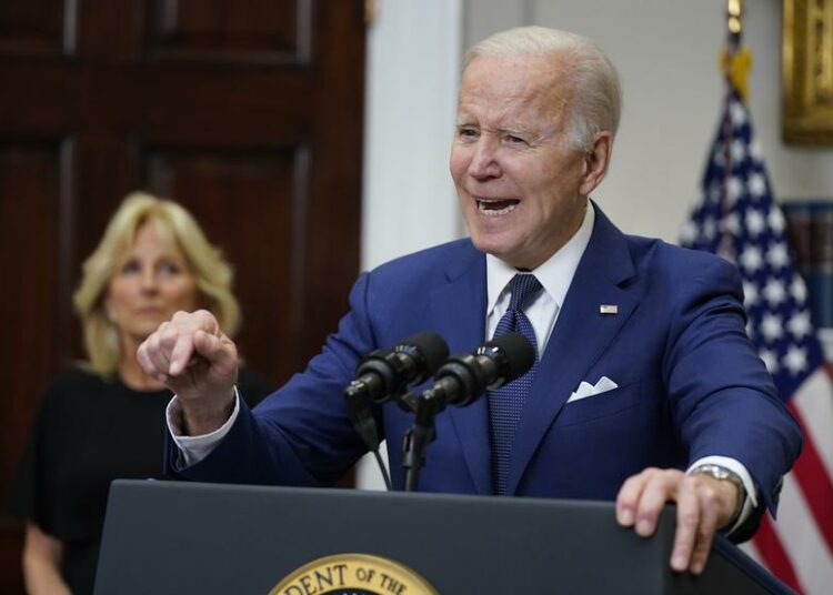 “Tenemos que actuar”: Presidente Biden pide plantarse ante el “lobby” de las armas tras tiroteo en Uvalde, Texas