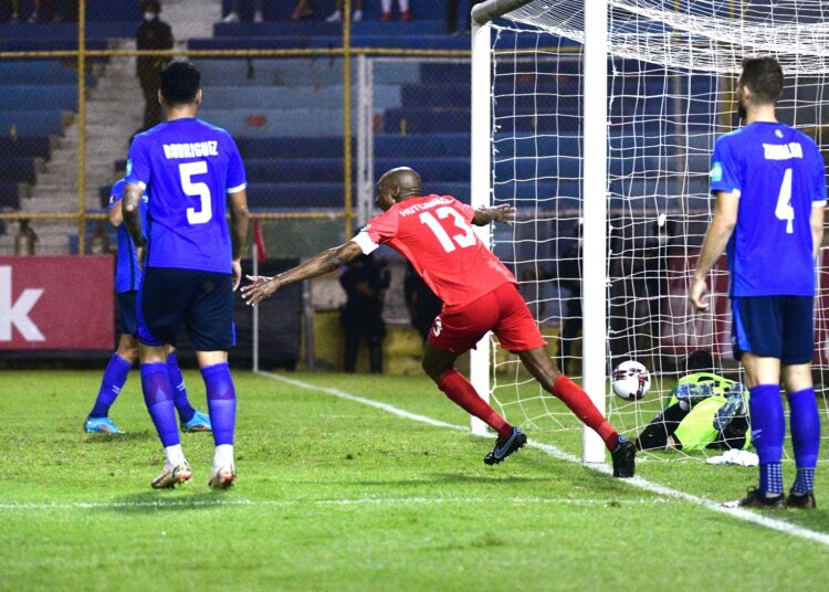 El Salvador recibe fuerte sanción económica por parte de la FIFA