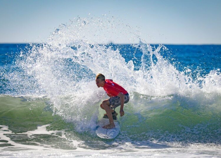 Atletas que participarán en el Campeonato Mundial Junior de Surf arribarán esta semana al país
