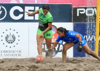 Barra de Santiago sigue al frente y con paso firme