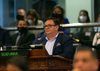 Christian Guevara: “No nos da miedo tomar las decisiones correctas para las grandes mayorías”