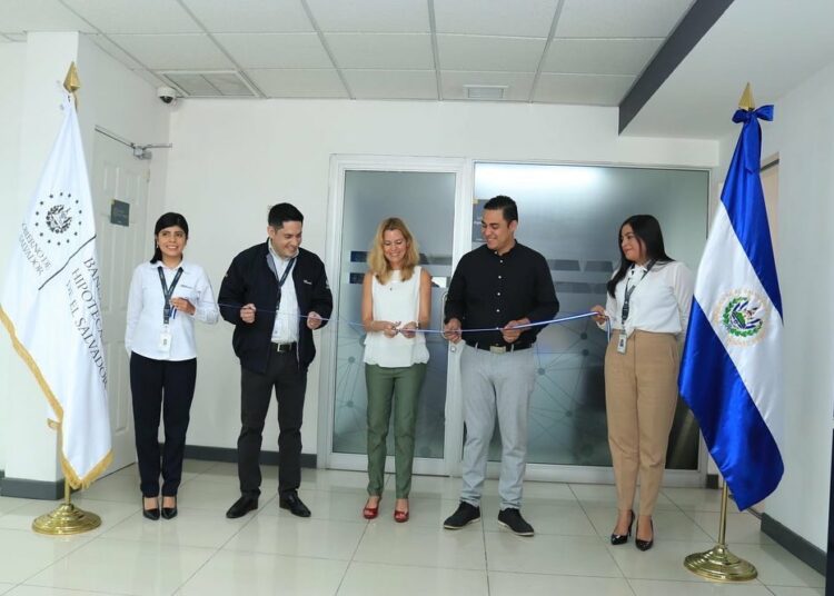 Banco Hipotecario expande puntos de servicio para más salvadoreños