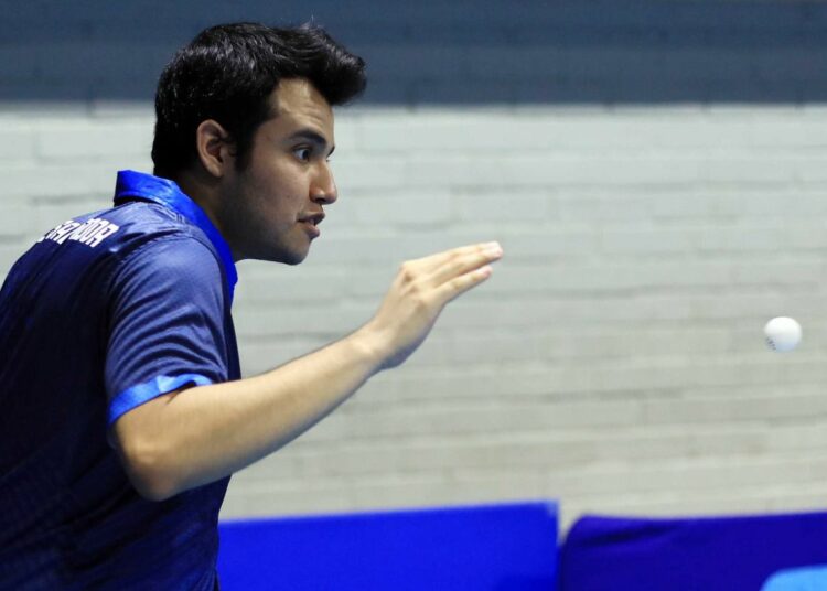 Los salvadoreños Orantes, Villalta y Quezada iniciaron con triunfos en el campeonato Centroamericano de tenis de mesa