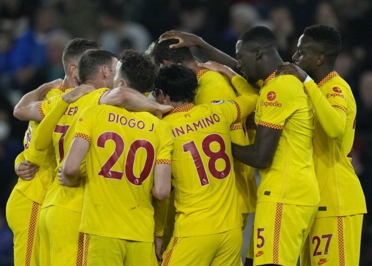 Liverpool le remontó a Southampton y se jugará el título de Premier League en la última fecha