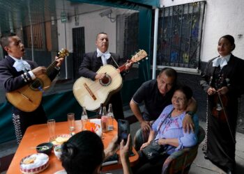 ¿Sabe cuál es el origen de “Las mañanitas”?