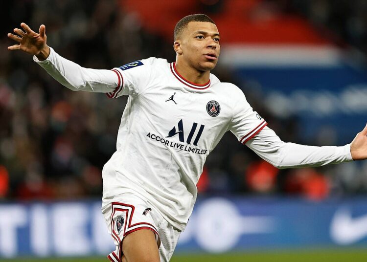 Kylian Mbappé confirmó que tomó una decisión acerca de su futuro
