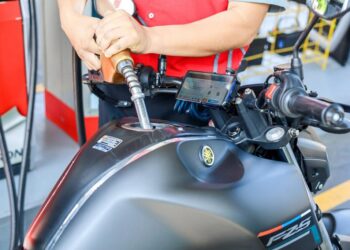 Medidas contra la inflación logran ahorro de $1.54 por galón en el precio de los combustibles, asegura ministra de Economía